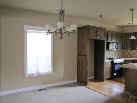 61478 Linton Loop, Bend, OR 97702 photo 5