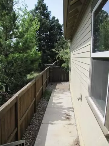 61478 Linton Loop, Bend, OR 97702 photo 16