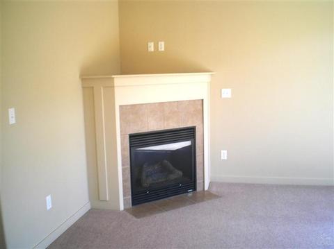 852 NE Locksley Dr, Bend, OR 97701 photo 2