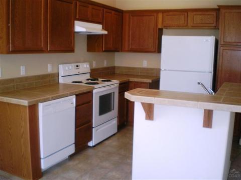 852 NE Locksley Dr, Bend, OR 97701 photo 4