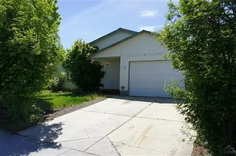 817 NE Mason Rd, Bend, OR 97701 photo 1