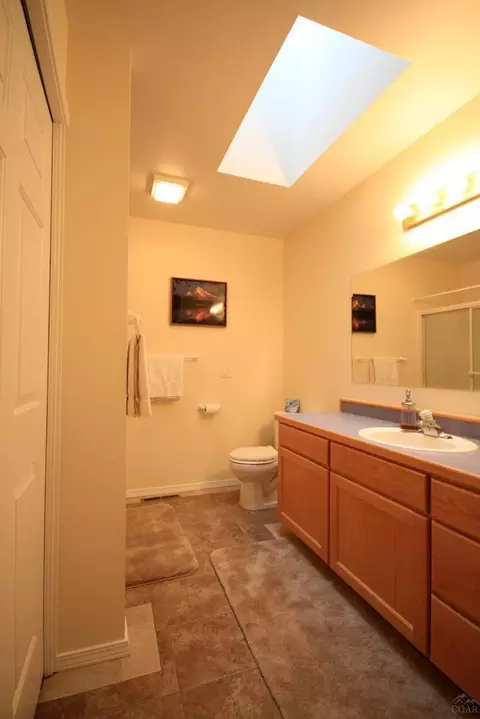 64752 Saros Ln, Bend, OR 97701 photo 14