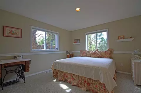 64752 Saros Ln, Bend, OR 97701 photo 10
