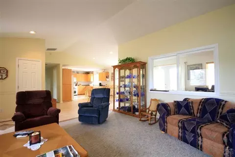 64752 Saros Ln, Bend, OR 97701 photo 9