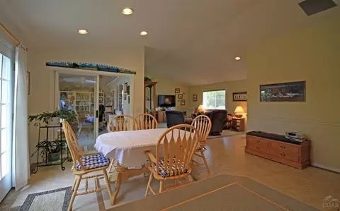 64752 Saros Ln, Bend, OR 97701 photo 6