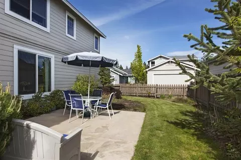 61582 Devils Lake Dr, Bend, OR 97702 photo 22