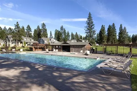 61582 Devils Lake Dr, Bend, OR 97702 photo 25