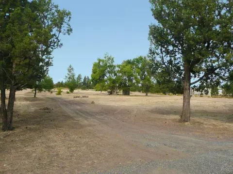 67107 Gist Rd, Bend, OR 97701 photo 5