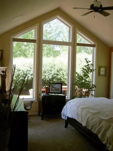 61968 Fall Creek Loop, Bend, OR 97701 photo 10