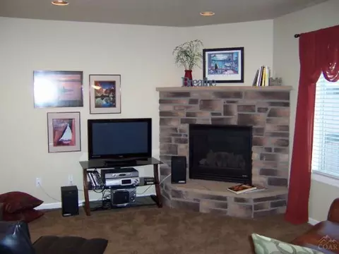 20249 NW Schaeffer Dr, Bend, OR 97701 photo 5