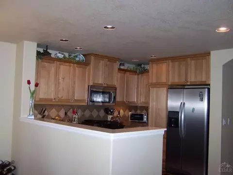 20249 NW Schaeffer Dr, Bend, OR 97701 photo 3