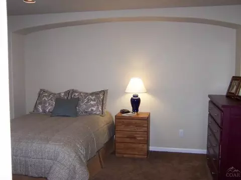 20249 NW Schaeffer Dr, Bend, OR 97701 photo 8