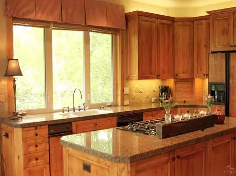 19470 Green Lakes Loop, Bend, OR 97702 photo 7