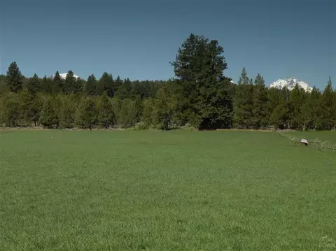 64905 Collins Rd, Bend, OR 97701 photo 3