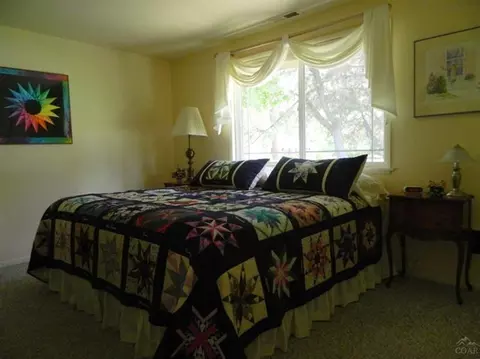 20407 Bullblock, Bend, OR 97702 photo 8