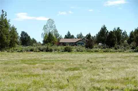 22700 SE Rickard Rd, Bend, OR 97702 photo 1