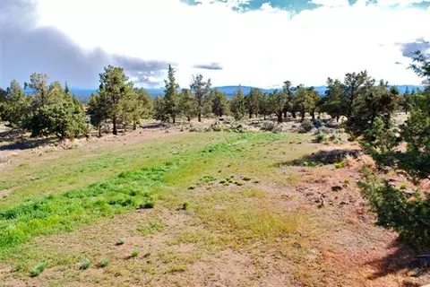 21095 Limestone Ave, Bend, OR 97701 photo 3