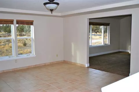 21095 Limestone Ave, Bend, OR 97701 photo 5