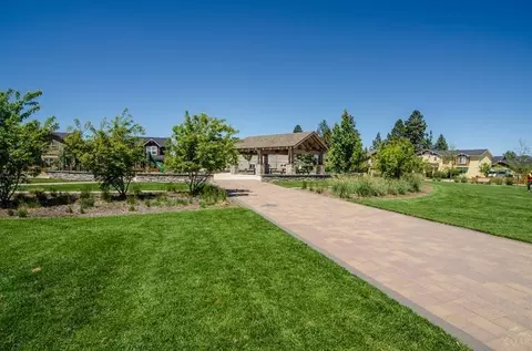 2307 NE Buckwheat Ct, Bend, OR 97701 photo 25