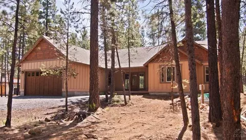16847 Jacinto Rd, Bend, OR 97707 photo 1