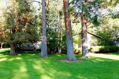 20410 Mainline Rd, Bend, OR 97702 photo 4
