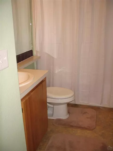 2436 NE Iris Way, Bend, OR 97701 photo 12