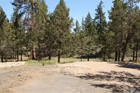 63268 Cherokee Ln, Bend, OR 97701 photo 4