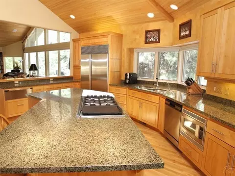 20490 Outback Ct, Bend, OR 97702 photo 11
