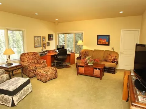 20490 Outback Ct, Bend, OR 97702 photo 8