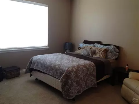 19568 Sager Loop, Bend, OR 97702 photo 8