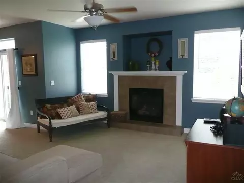 19568 Sager Loop, Bend, OR 97702 photo 5