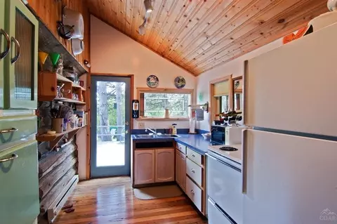 53872 Pine Grv, La Pine, OR 97739 photo 9