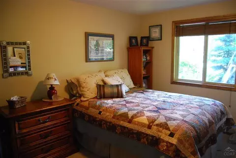 55621 Big River Dr, Bend, OR 97707 photo 17