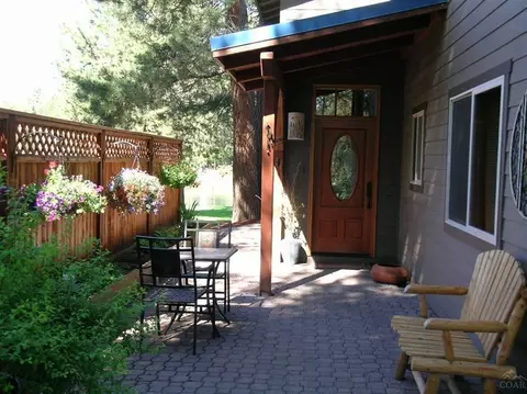 55621 Big River Dr, Bend, OR 97707 photo 8