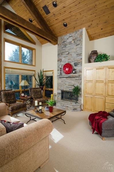 56345 Twin Rivers Dr, Bend, OR 97707 photo 4