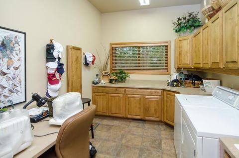 56345 Twin Rivers Dr, Bend, OR 97707 photo 19