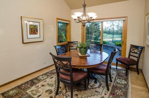 56345 Twin Rivers Dr, Bend, OR 97707 photo 12