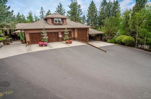 2145 NW Twilight Dr, Bend, OR 97701 photo 3
