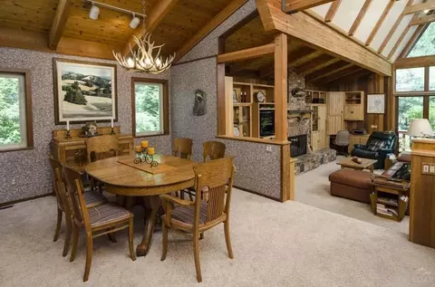 56865 Spring River Dr, Bend, OR 97707 photo 7