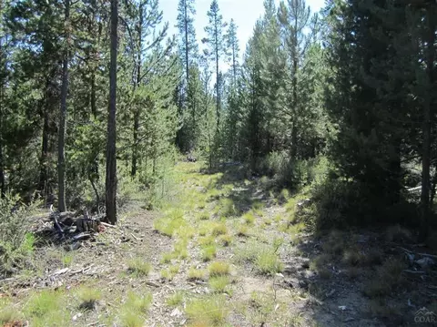 15431 6th St, La Pine, OR 97739 photo 2