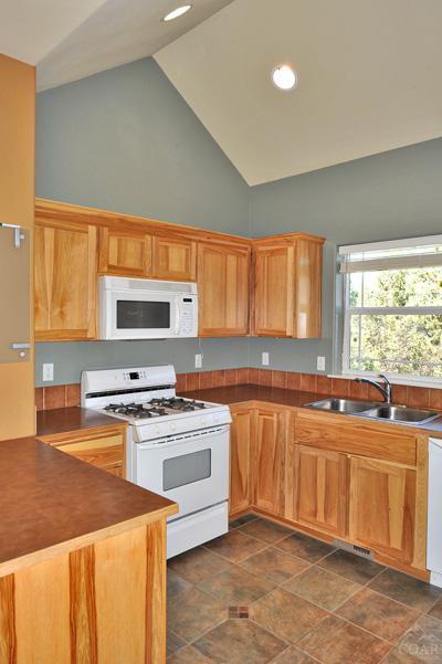62688 NE Larkview, Bend, OR 97701 photo 4