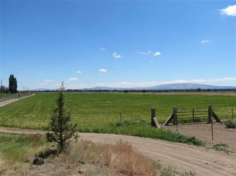26245 Walker Rd, Bend, OR 97701 photo 4