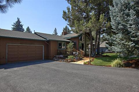 20345 Rae, Bend, OR 97702 photo 3