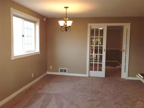 16973 Varco, Bend, OR 97701 photo 9