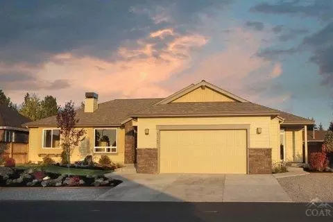61182 Hilmer Creek Dr, Bend, OR 97702 photo 2