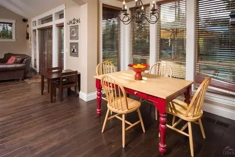 54995 Tamarack, Bend, OR 97707 photo 7