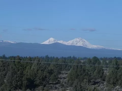 61447 Ward Rd, Bend, OR 97702 photo 2