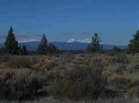 61447 Ward Rd, Bend, OR 97702 photo 3