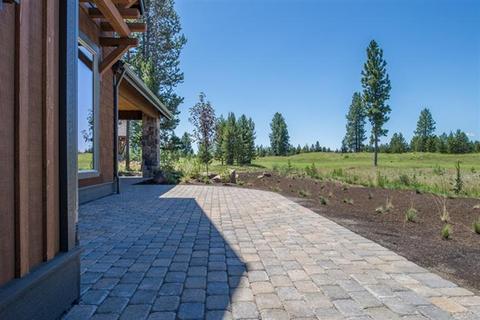 56737 Dancing Rock Loop, Bend, OR 97707 photo 17