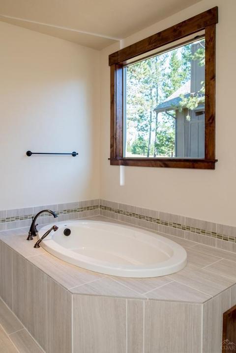 56737 Dancing Rock Loop, Bend, OR 97707 photo 18